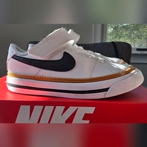 Nike, Court Legacy, OLD-SCHOOL TENNIS CULTURE